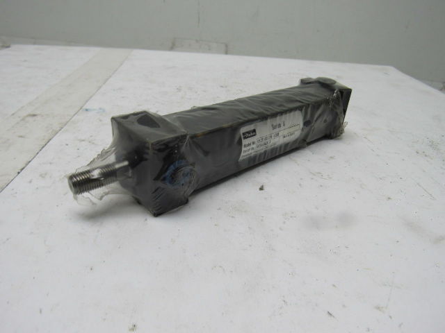 Parker 01.25 USLU16 4.500 Pneumatic Air Cylinder Bore 1-1/4" Stroke 4-1/2"