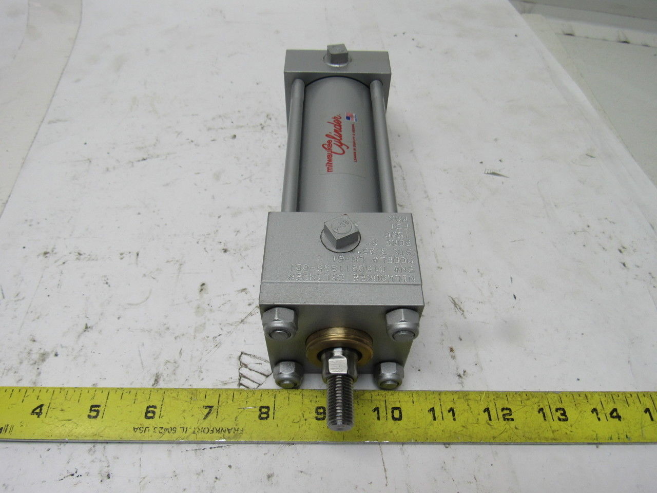Milwaukee LH-61 3-1/4" Bore 2" Stroke 3/8" Rod Clevis 1500PSI Cylinder