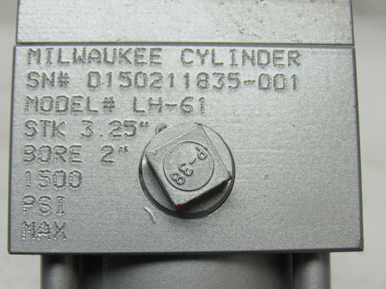 Milwaukee LH-61 3-1/4" Bore 2" Stroke 3/8" Rod Clevis 1500PSI Cylinder