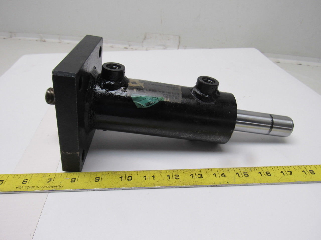 Loramendi 202.625 Double Ended Hydraulic Cylinder 50mm Bore 56mm Stroke