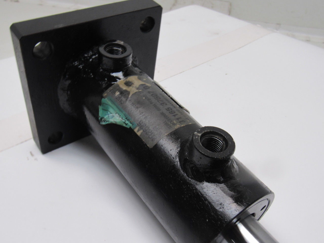 Loramendi 202.625 Double Ended Hydraulic Cylinder 50mm Bore 56mm Stroke