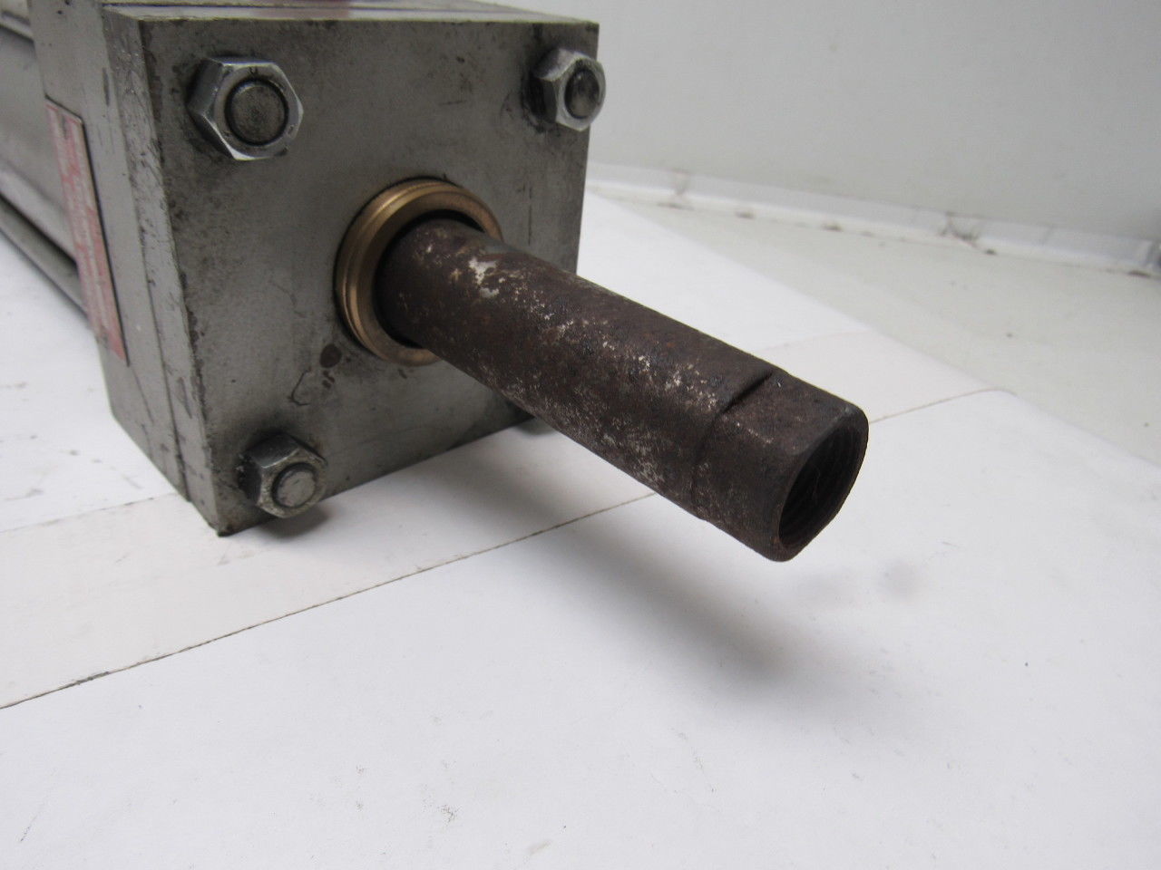 Milwaukee A-61 Pneumatic Air Tie Rod Cylinder 3-1/4" Bore 6-1/4" Stroke