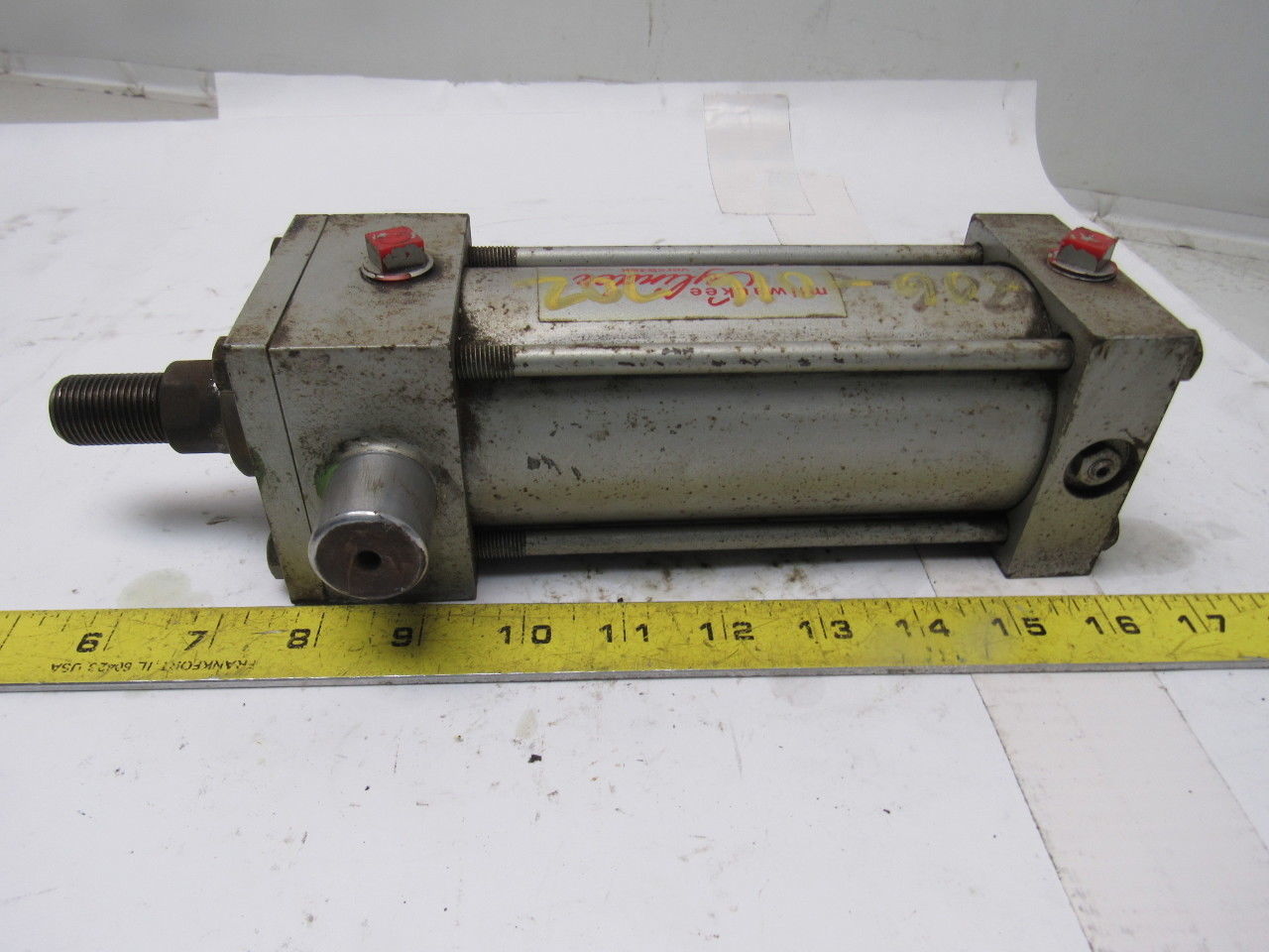 Milwaukee 121-71-24S-2 Pneumatic Air Cylinder 2-1/2" Bore X 7-1/2" Stroke