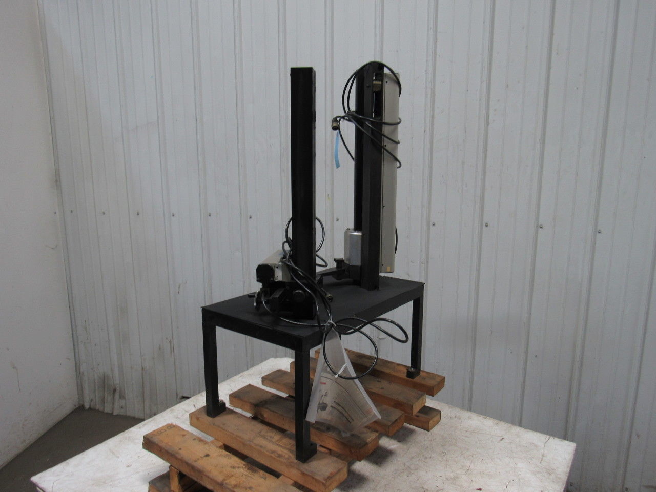 Universal Engineering 508946 Dual Column Digital Presetting Gauge