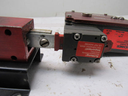 Euchner TZ1RE024BHAVFG-RC1924 Mechanical Release Safety Switch W/Actuator
