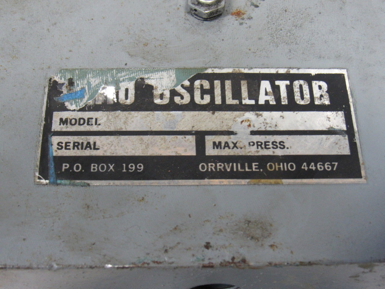 Ohio Oscillator A4000 94° Turn 1/4 Turn Rotary Actuator 2" Male Spline SAE10B