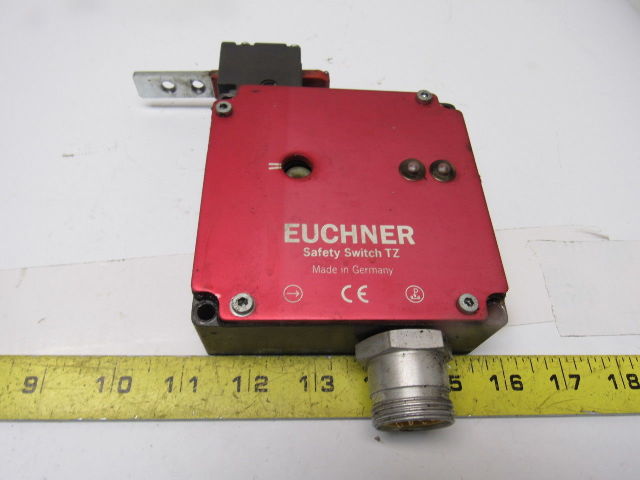 Euchner TZ1LE024BHA Mechanical Release Safety Switch W/Actuator
