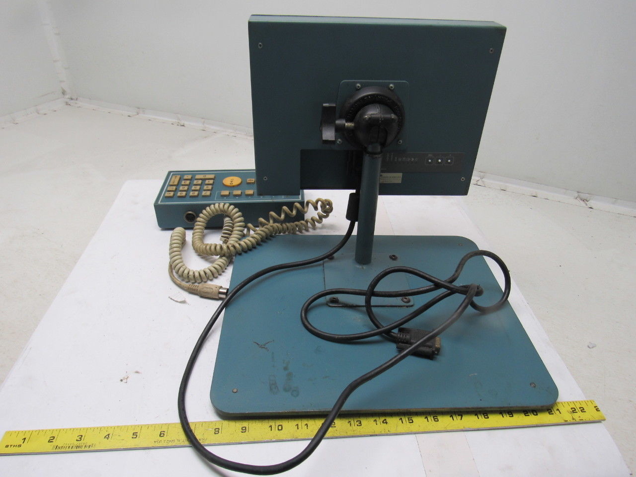 K J Law G2500 M3300-ES03 Ultra Gage Key Box Pad & 10" Monitor Display