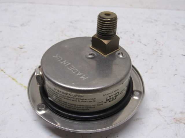 Mc Daniel Control 0-30 PSI Pneumatic Pressure Gauge Back Port Panel Mount 3-1/2"