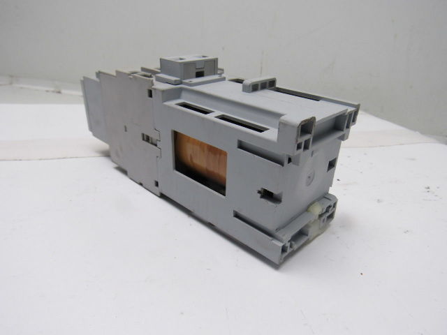 A-B Allen Bradley 100-C43DJ22 Safety Contactor W/100-F