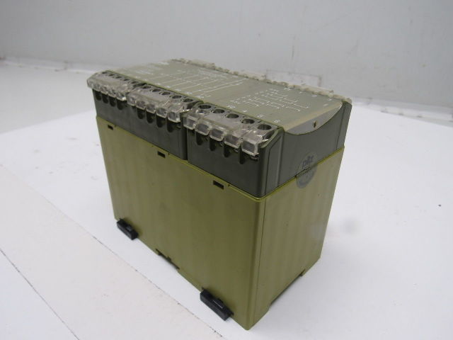 Pilz 474965 Delayed Expander Module Safety Relay 24VDC