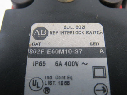 Allen Bradley 802F-E60M10-S7 300VAC Safety Interlock Switch W/R.H. Door Handle