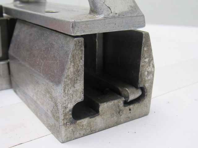 Euchner NZ1VZ-538 E Safety Interlock Switch W/ Door Handle Actuator
