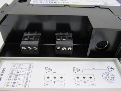 Phoenix Contacts MCR-S50/U/I-O/SW/DC 20-30VDC AC Current To Analog Transducer