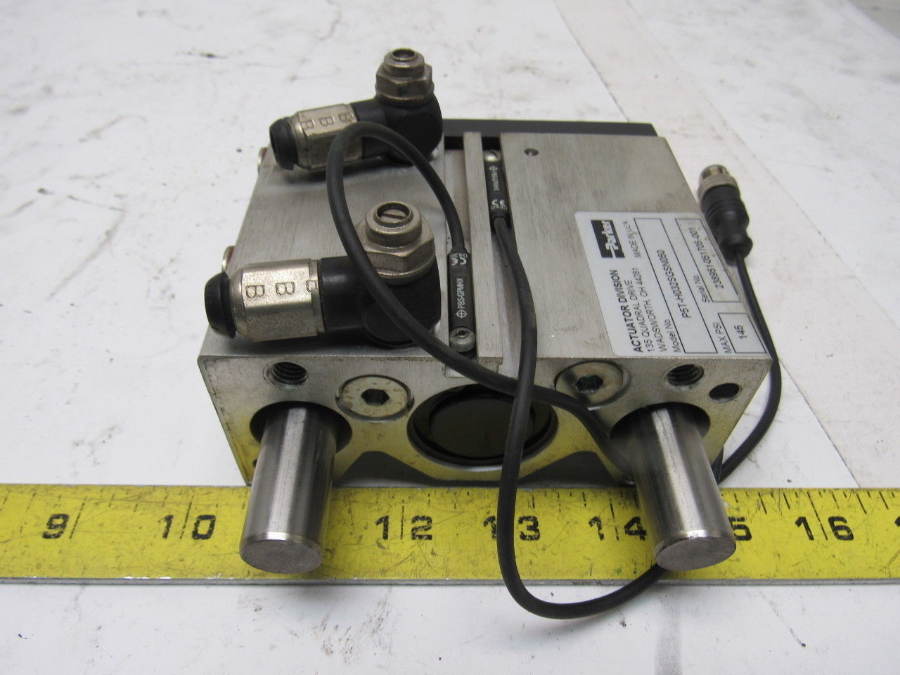 Parker P5T-H032SGSN050 Compact Guided Pneumatic Cylinder 32mm Bore 050mm Stroke