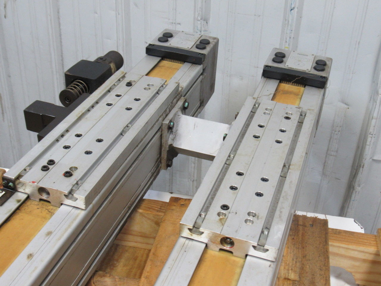 SNR Tandem Parallel Belt Drive Linear Actuator 56" Travel