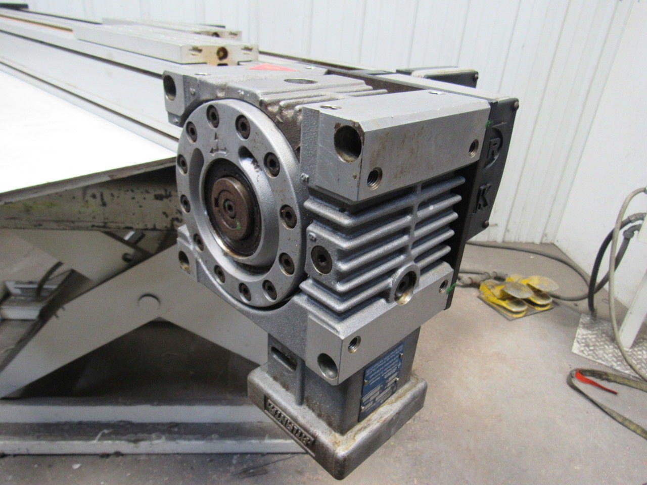 SNR Belt Drive Linear Actuator 63" Travel W/Gear Box &  Non-powered Slide