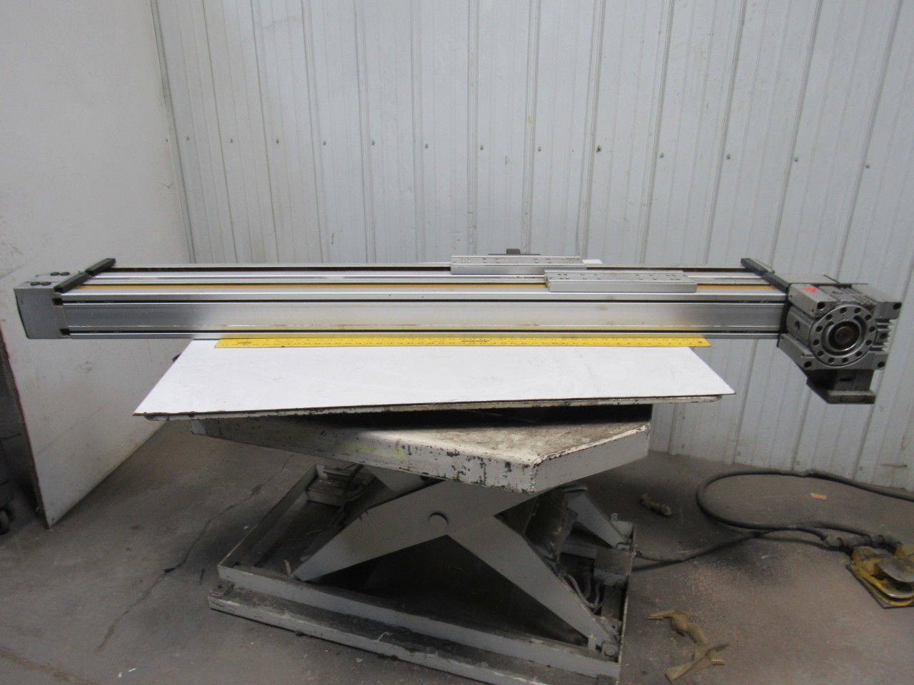 SNR Belt Drive Linear Actuator 63" Travel W/Gear Box &  Non-powered Slide