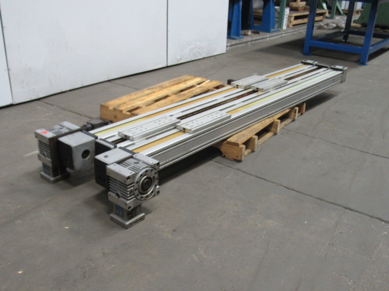 SNR Tandem  Belt Drive Linear Actuator 93" Travel W/Gear Box &  Non-powered Slid