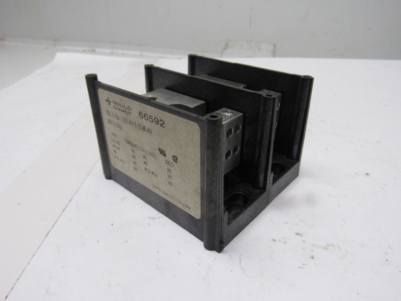 Gould Shawmut 66592  600V 2 Pole 2/0-#14 Line To 10 #6-#14 Wire Terminal Block