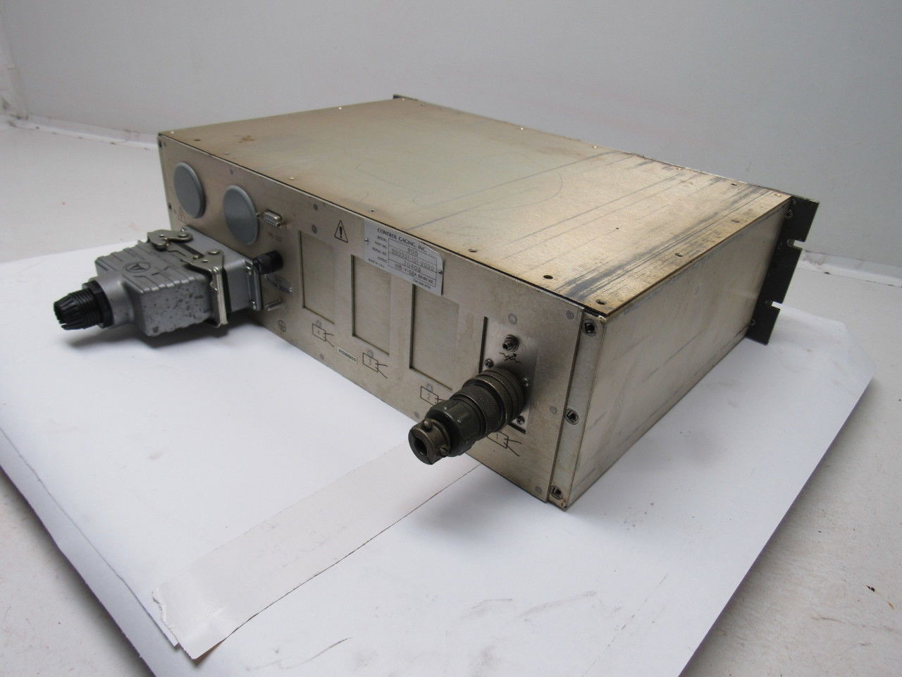 Control Gaging Inc 900901-101-2000 Model 900 Gaging Monitor Control 110V