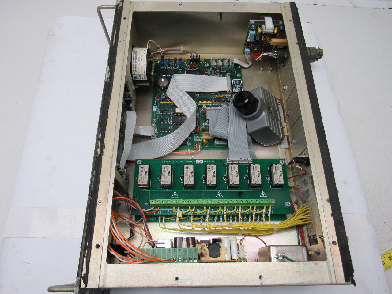Control Gaging Inc 900901-151-2000 Model 900 Gaging Monitor Control 110V