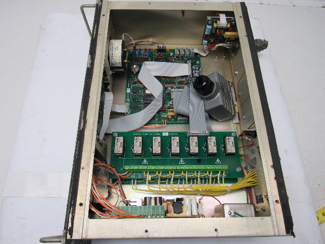 Control Gaging Inc 900901-151-2000 Model 900 Gaging Monitor Control 110V