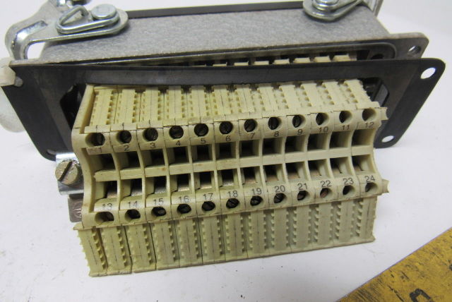 HTS 24 Pin Side Entry Panel Mount Electrical Connector 600V