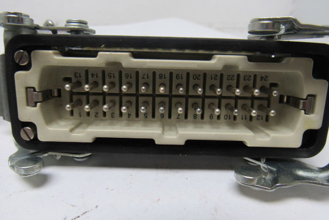 HTS 24 Pin Side Entry Panel Mount Electrical Connector 600V