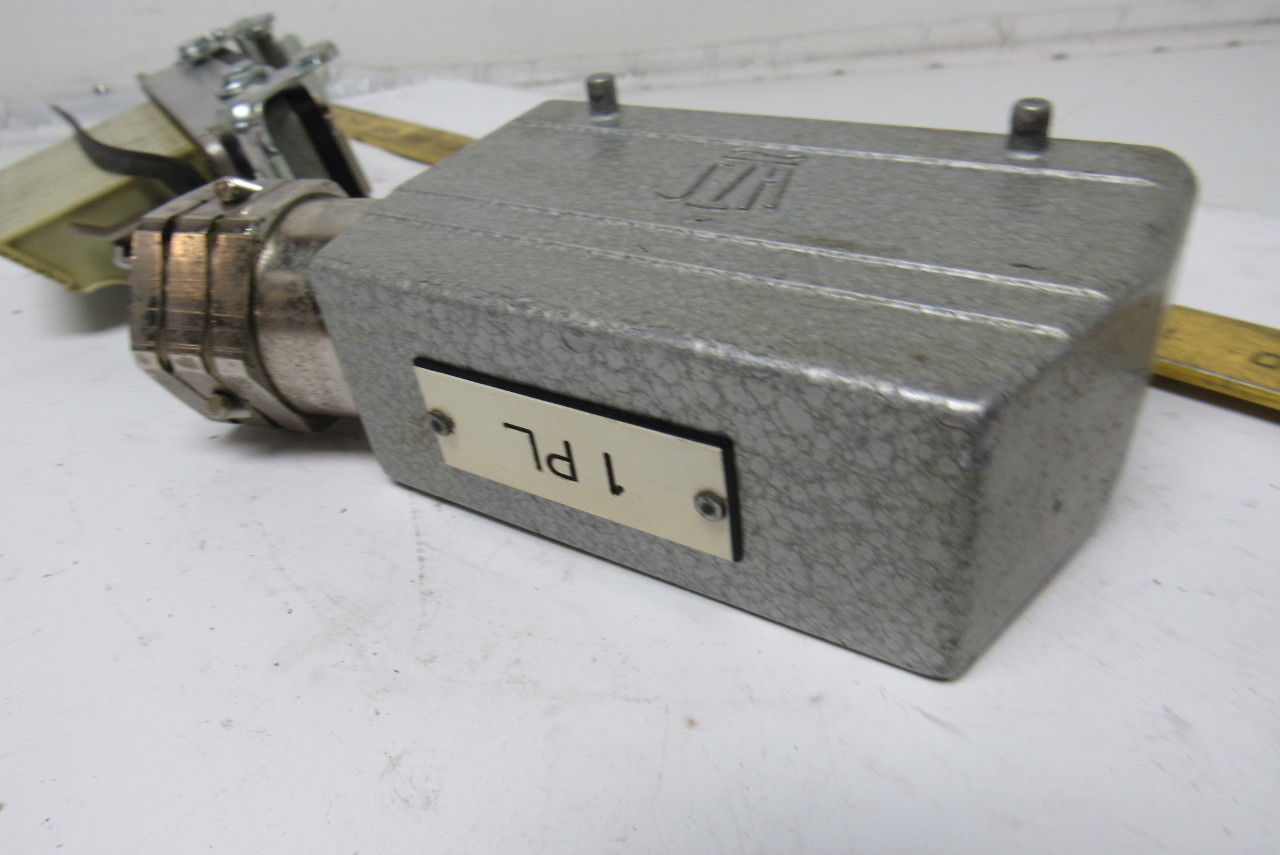 HTS 24 Pin Side Entry Panel Mount Electrical Connector 600V
