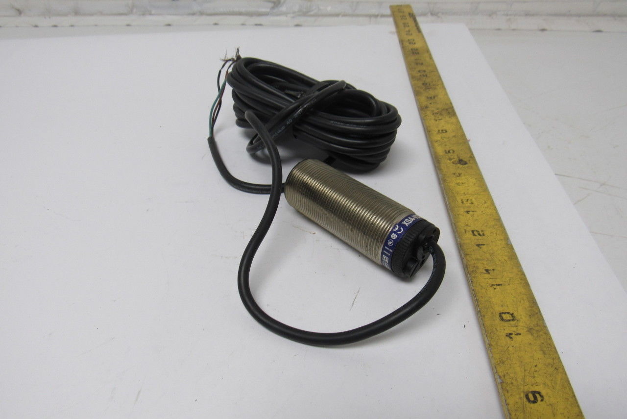 Telemecanique XSA-V32373L05 12-48VDC Inductive Proximity Sensor 81mm