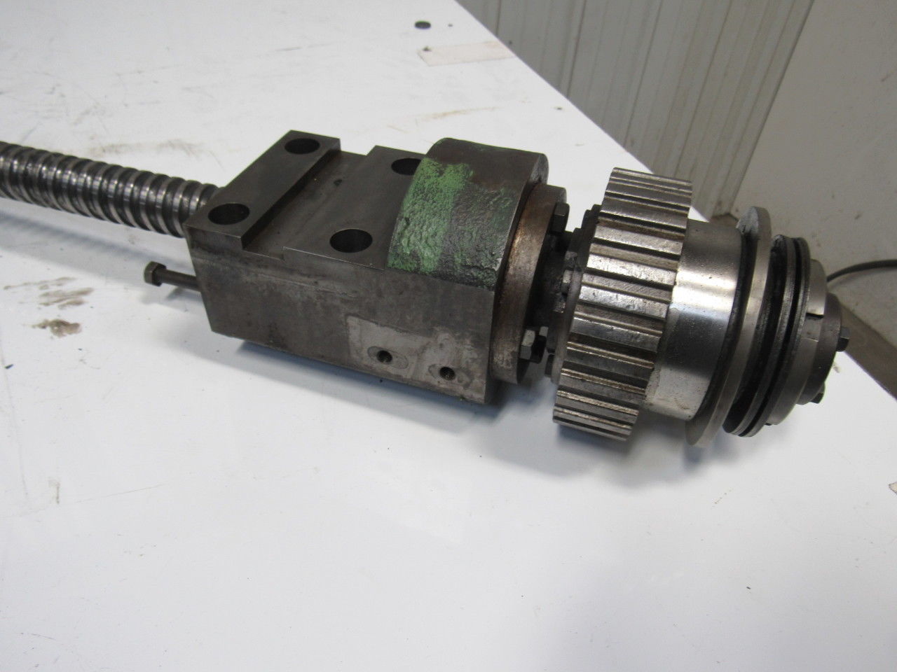 Hitachi Seiki HT 25 Ball Screw Axis Assembly From CNC Lathe