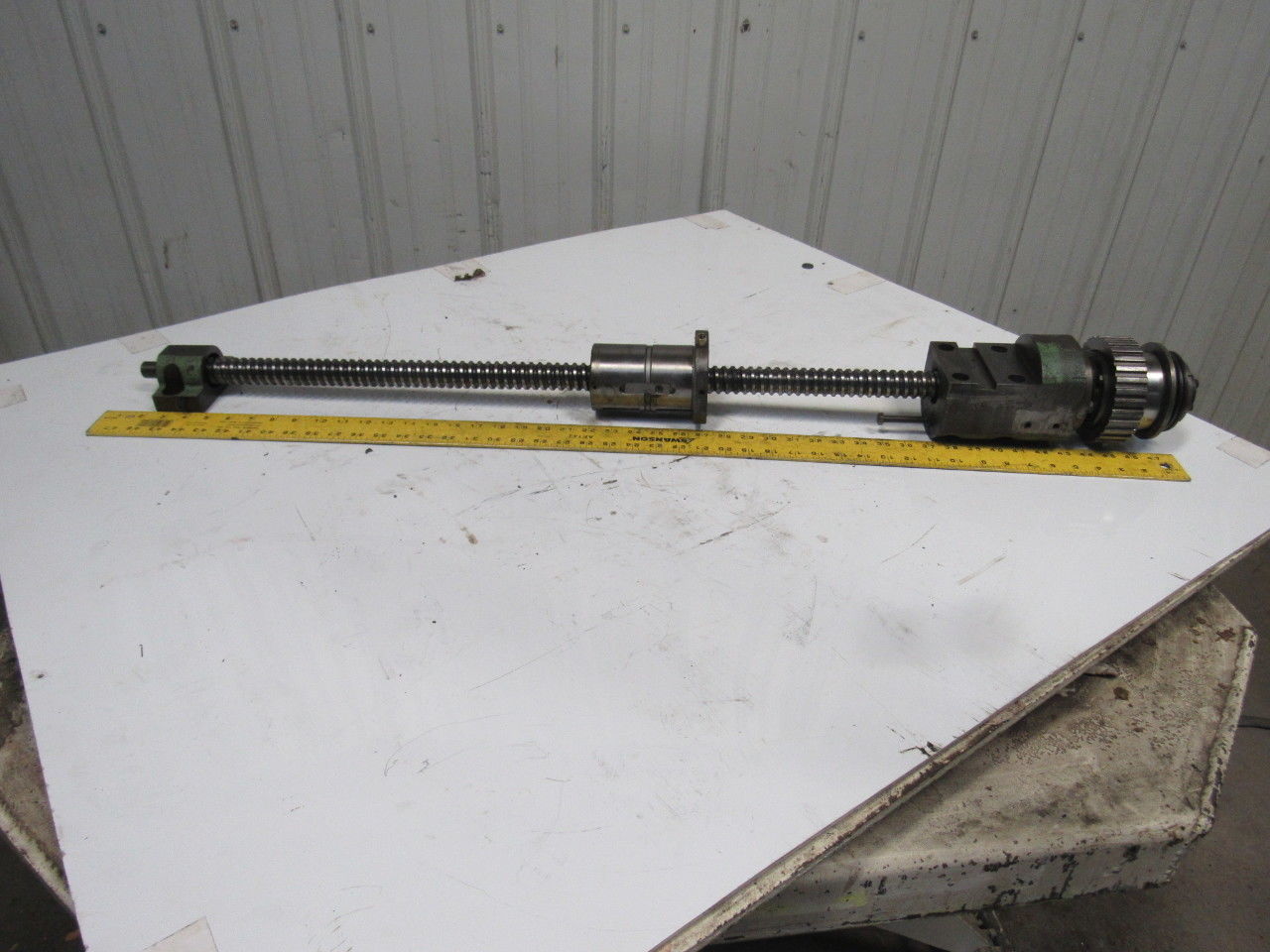 Hitachi Seiki HT 25 Ball Screw Axis Assembly From CNC Lathe
