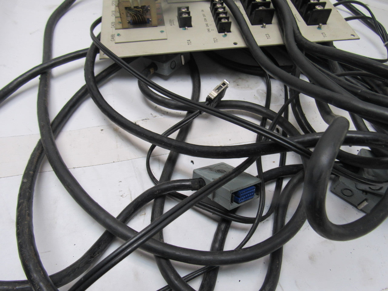 Fanuc A02B-0072-C040 Terminal Unit W/Cables From Hitachi Seiki HT25