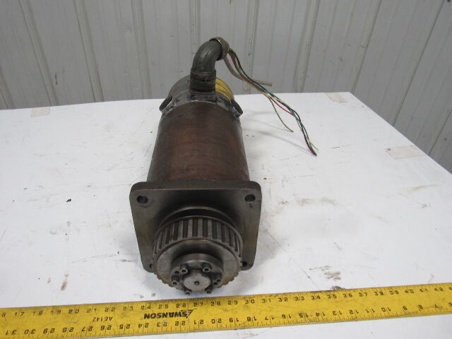Fanuc M-442690 Servo Motor From Hitachi Seiki HT25