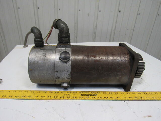 Fanuc M-442690 Servo Motor From Hitachi Seiki HT25
