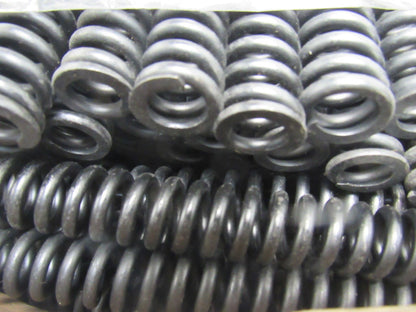 WW Sly CO. 0-208-A-8 Spring 4-1/2" L 11/16" OD 0.129" Wire 0.404" ID Lot Of 100