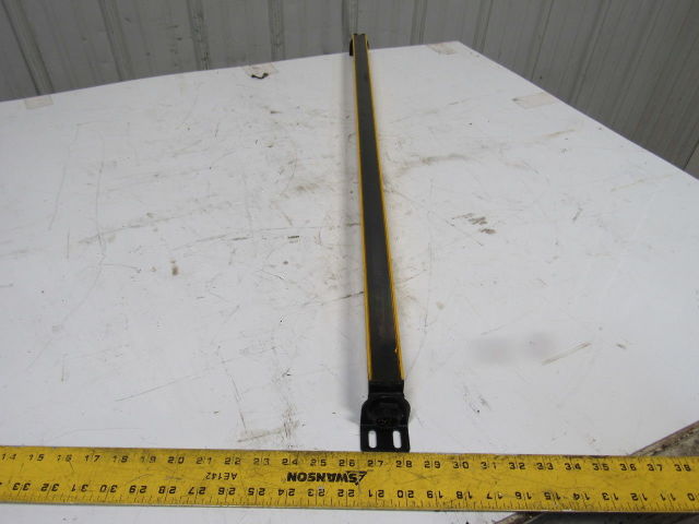 Dolan Jenner SS950-36000 Safe Scan 9 Safety Light Curtain Transmitter & Receiver