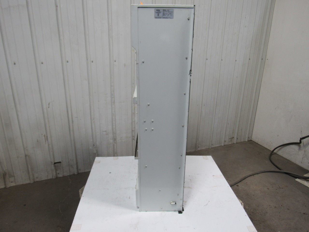McLean 52-1962-062U Electrical Enclosure Air Conditioner 20000 BTU 230V