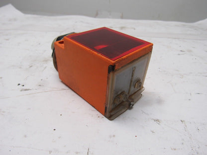 IFM OM5001 10-30VDC 50M Adjustable Photoelectric Sensor Lot Of 2