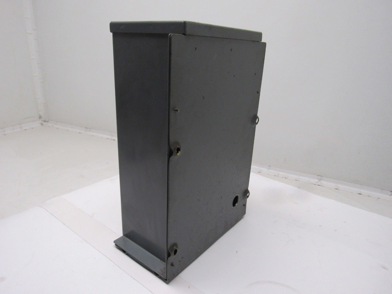 Myron Zucker KIM43004-3 Calmount 4 KVAR Capacitor 480V 3Ph 60Hz NEMA 12