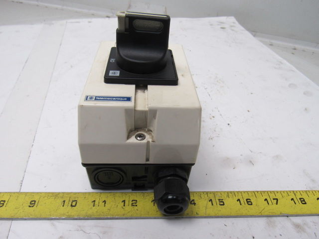 Telemecanique V02 10A Switch W/Aux Contacts & Enclosure