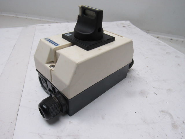 Telemecanique V02 10A Switch W/Aux Contacts & Enclosure