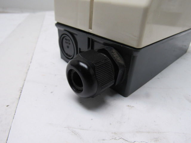 Telemecanique V02 10A Switch W/Aux Contacts & Enclosure