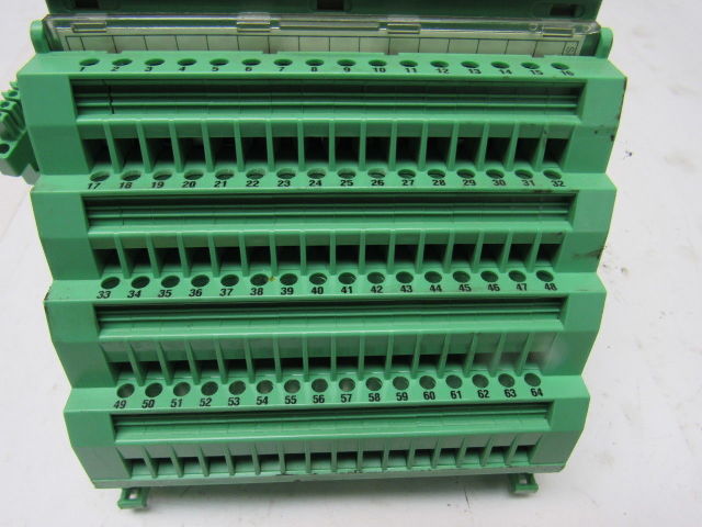 PHOENIX CONTACT InterBus 2754370 IB STME 24 DO 32/2 Out Put Relay Module