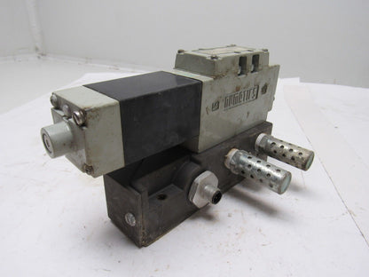 Numatics 13SA43AM056Y61 Pneumatic Air Solenoid Valve 24VDC W/manifold Block