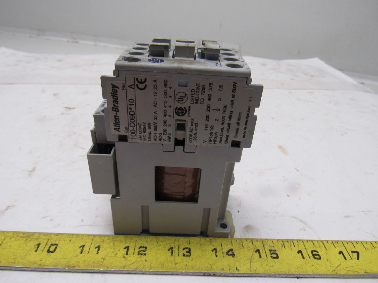 Allen Bradley 700-C09D*10 Ser A Contactor  24VDC Coil