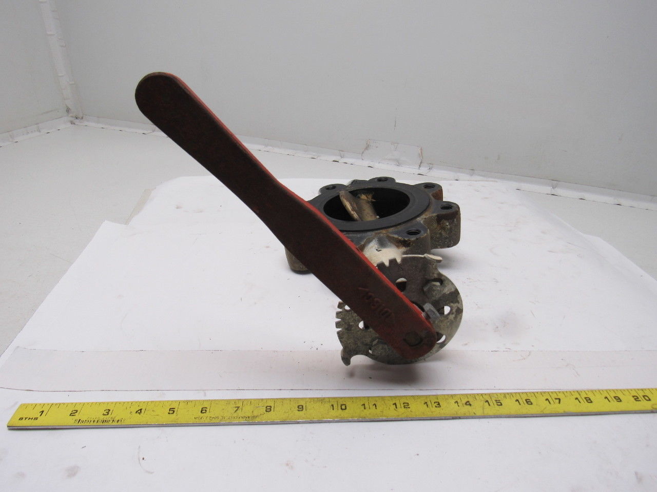 Stockham LG712-BS3-EM 4" Lug Type Butterfly Valve W/Manual Hand Lever Actuated