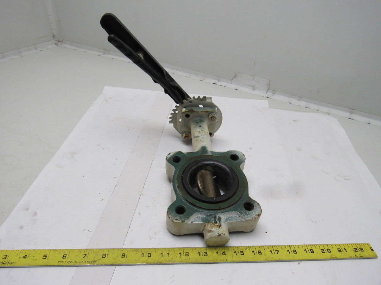 Stockham LG712-BS3-EM 2-1/2" Lug Type Butterfly Valve W/Hand Lever Actuated