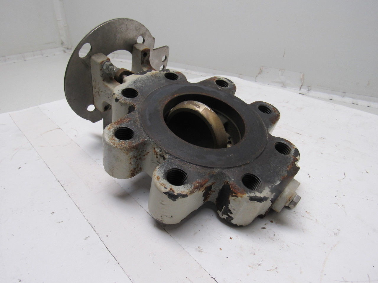 Milwaukee HP3LCS4211 3" Lug Type Butterfly Valve 740PSI Bad Seat